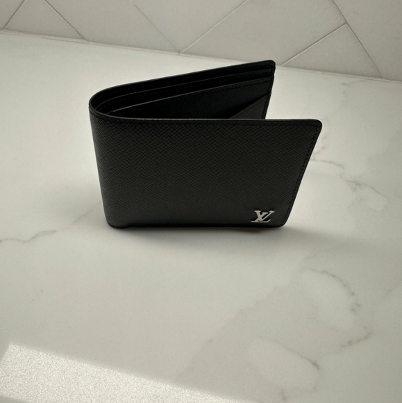 Brand New Louis Vuitton Wallet-‘ Fixed price’ - Picture 11 of 11